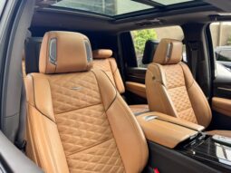 CADILLAC ESCALADE PREMIUM LUXURY LONG