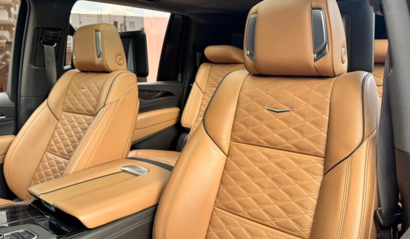 CADILLAC ESCALADE PREMIUM LUXURY LONG lleno