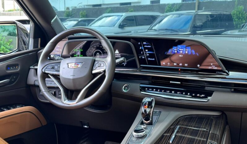 CADILLAC ESCALADE PREMIUM LUXURY LONG lleno