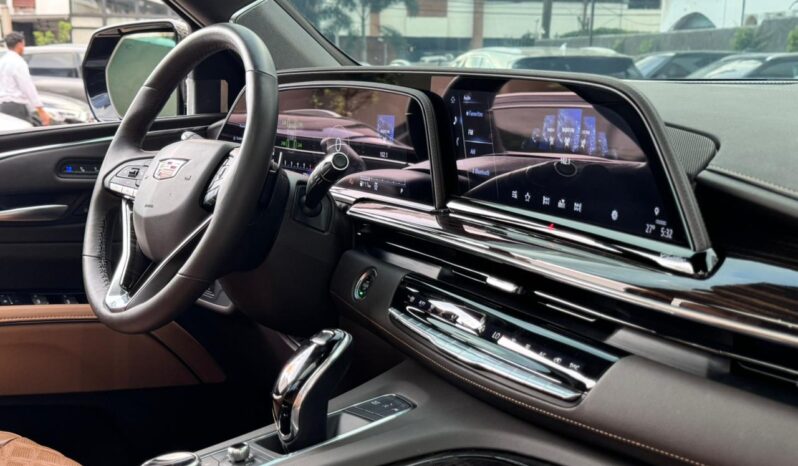 CADILLAC ESCALADE PREMIUM LUXURY LONG lleno