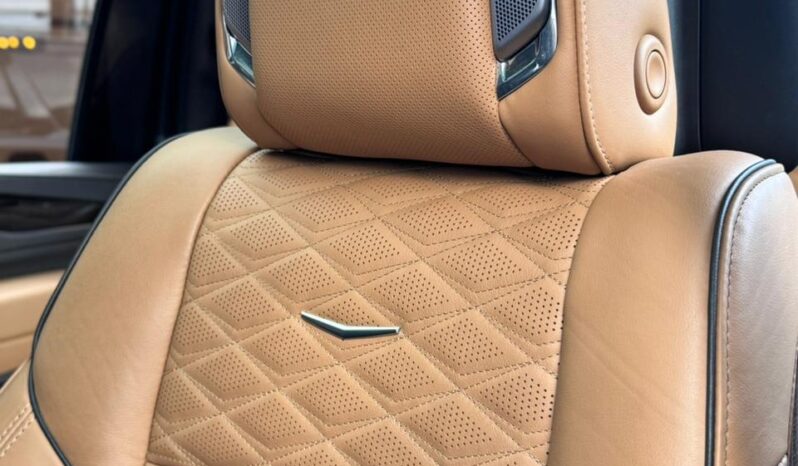 CADILLAC ESCALADE PREMIUM LUXURY LONG lleno