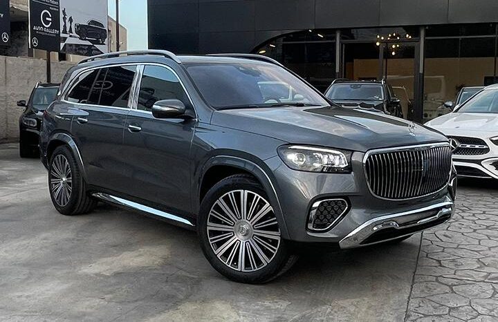 MERCEDES-BENZ CLASE GLS 600 MAYBACH 2026. lleno