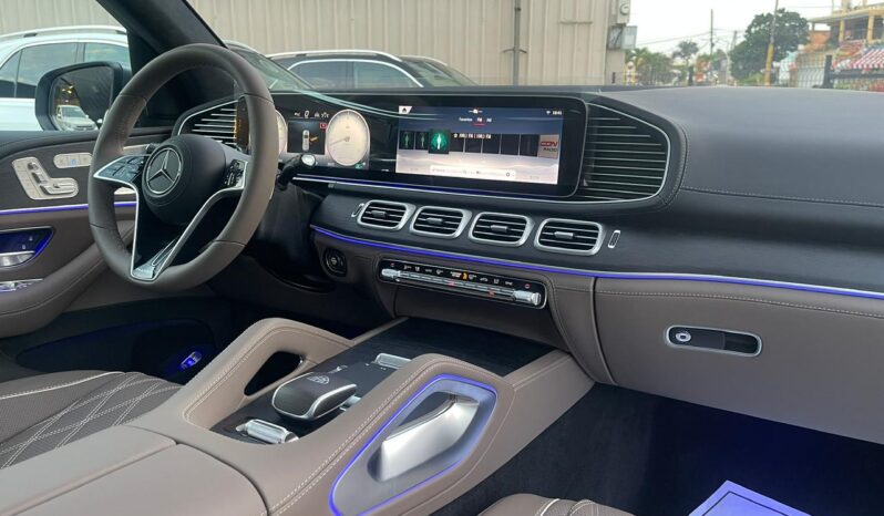 MERCEDES-BENZ CLASE GLS 600 MAYBACH 2026. lleno