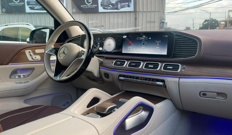 MERCEDES-BENZ CLASE GLS 600 MAYBACH 2026. lleno