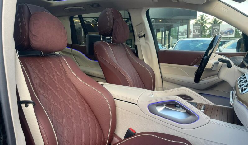 MERCEDES-BENZ CLASE GLS 600 MAYBACH 2026. lleno
