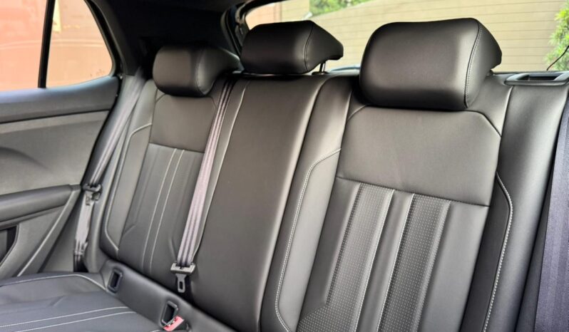 VOLKSWAGEN T-CROSS HIGHLINE 2026 lleno