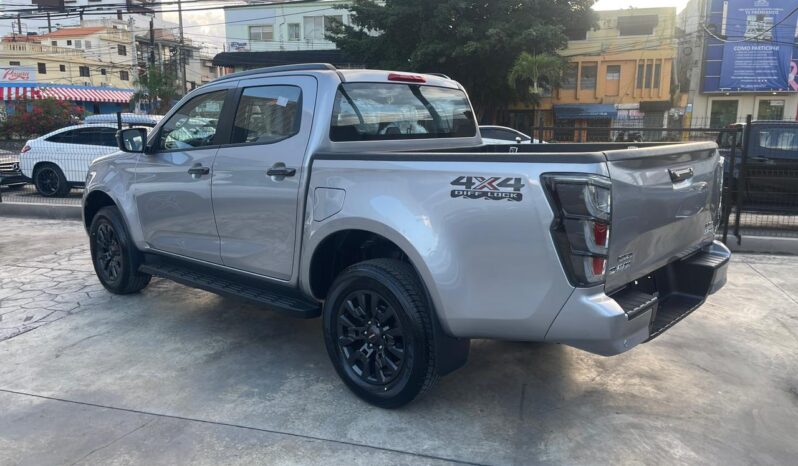 ISUZU DMAX LSE 2026 lleno
