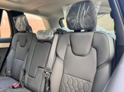 VOLVO XC90 CORE 2026 lleno