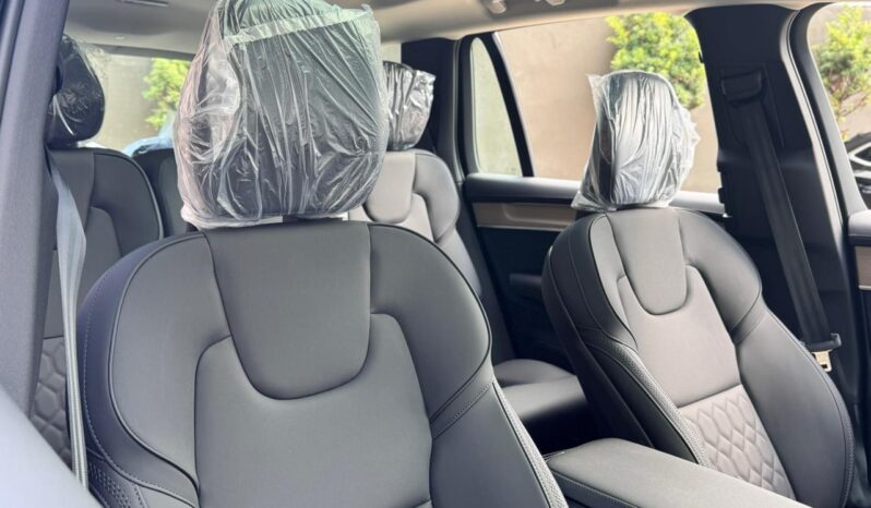 VOLVO XC90 CORE 2026 lleno