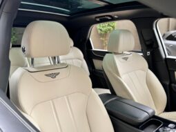 BENTLEY BENTAYGA 2019 lleno