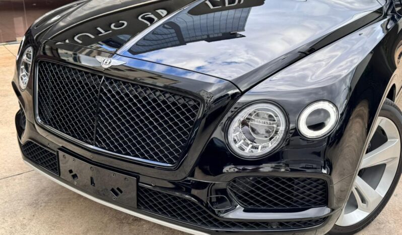 BENTLEY BENTAYGA 2019 lleno