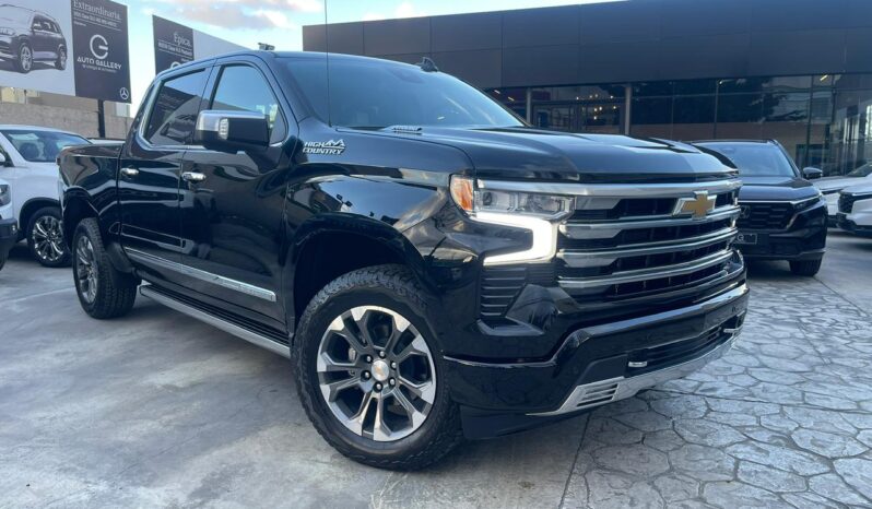 CHEVROLET SILVERADO HIGH COUNTRY DURAMAX 2026 lleno