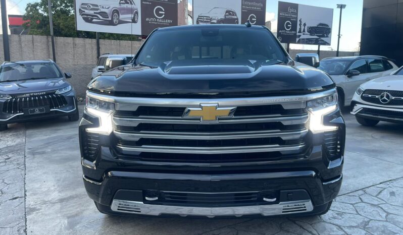 CHEVROLET SILVERADO HIGH COUNTRY DURAMAX 2026 lleno