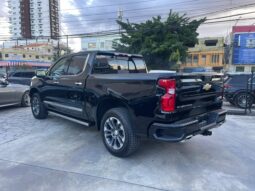 CHEVROLET SILVERADO HIGH COUNTRY DURAMAX 2026 lleno