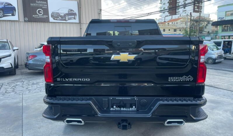 CHEVROLET SILVERADO HIGH COUNTRY DURAMAX 2026 lleno