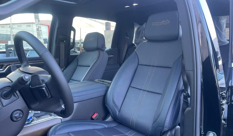 CHEVROLET SILVERADO HIGH COUNTRY DURAMAX 2026 lleno