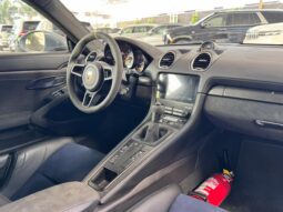 PORSCHE 718 CAYMAN GT4 RS 2024 lleno
