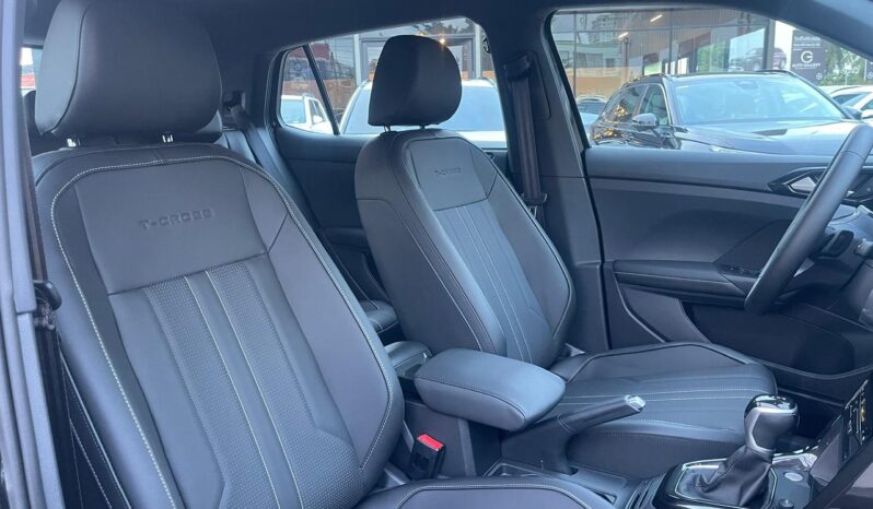 VOLKSWAGEN T- Cross 2026 lleno
