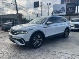 VOLKSWAGEN TIGUAN TSI 4MOTION 2022