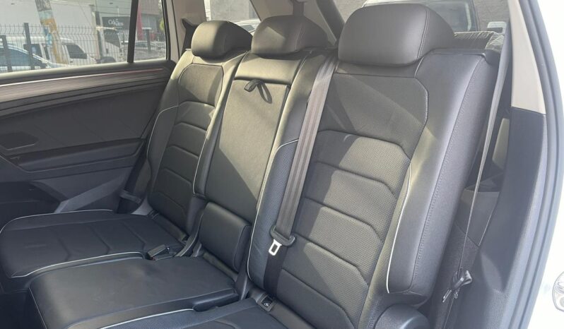VOLKSWAGEN TIGUAN TSI 4MOTION 2022 lleno