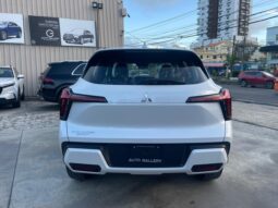 Mitsubishi Outlander P-Line 2027 lleno