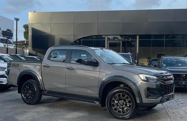 ISUZU DMAX LSE 2027 lleno