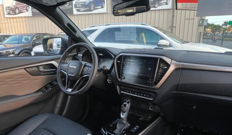 ISUZU DMAX LSE 2027 lleno