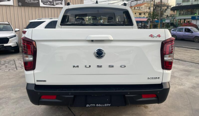 KGM Musso Adventure 2026 lleno
