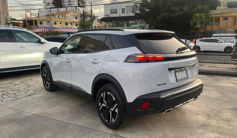 Peugeot 2008 Allure 2026 lleno