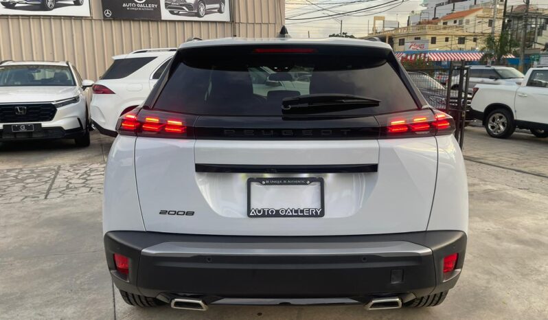 Peugeot 2008 Allure 2026 lleno