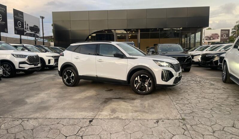 Peugeot 2008 Allure 2026 lleno