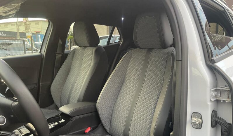 Peugeot 2008 Allure 2026 lleno