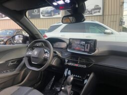 Peugeot 2008 Allure 2026 lleno