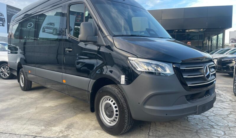 Mercedes-Benz Sprinter 2026 lleno