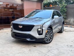 CADILLAC XT4 350T 2024 lleno