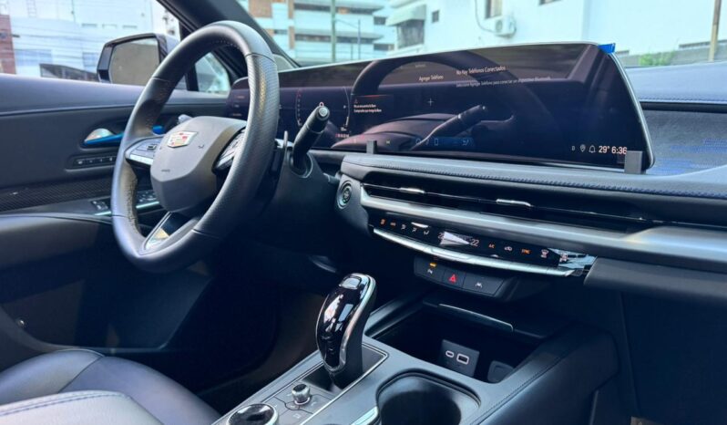 CADILLAC XT4 350T 2024 lleno