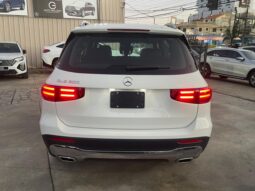 MERCEDES-BENZ CLASE GLB 200 PROGRESSIVE 2025
