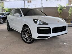 PORSCHA CAYENNE COUPE 2022