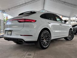PORSCHA CAYENNE COUPE 2022