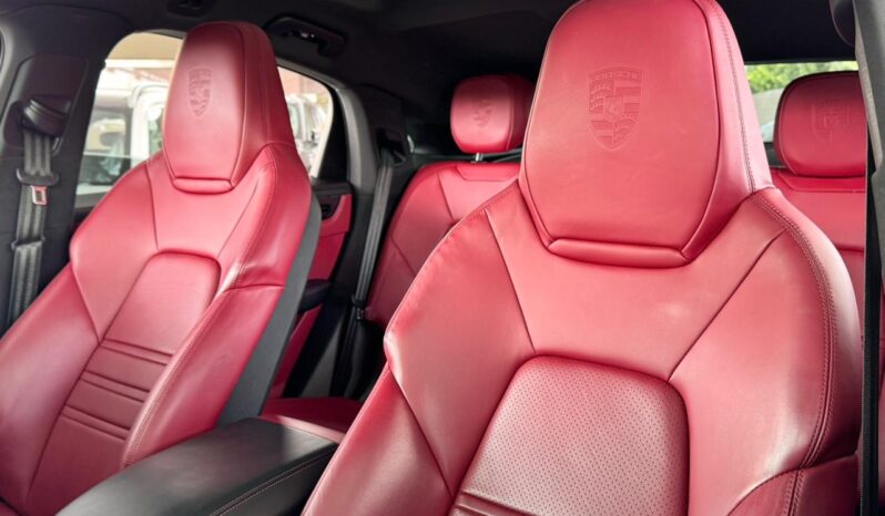 PORSCHA CAYENNE COUPE 2022 lleno