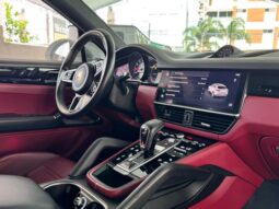 PORSCHA CAYENNE COUPE 2022 lleno