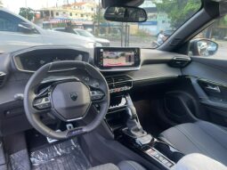 Peugeot 2008 GT Line 2026 lleno