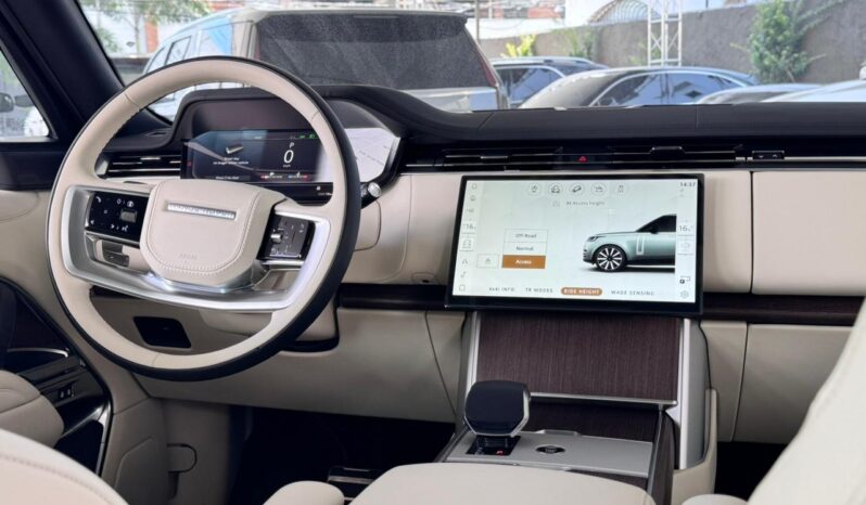 LAND ROVER RANGE ROVER HSE 2026 lleno
