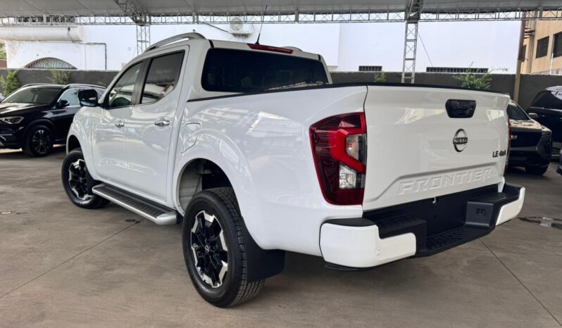 NISSAN FRONTIER LE 2026 lleno