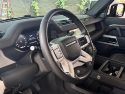 LAND ROVER DEFENDER 110 SE 2024 lleno