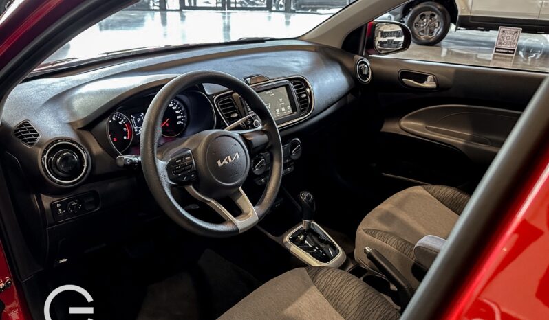 KIA SOLUTO LX 2026 lleno