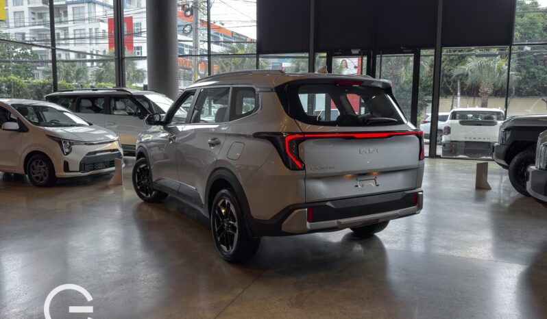 Kia Carens 2027 lleno