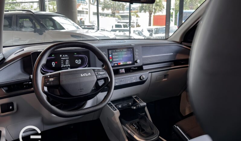 Kia Carens 2027 lleno