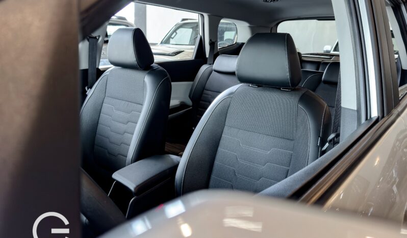 Kia Carens 2027 lleno