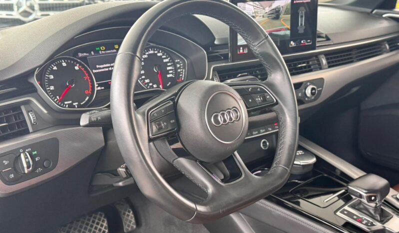 AUDI A4 ADVANCE PREMIUM 2022 lleno